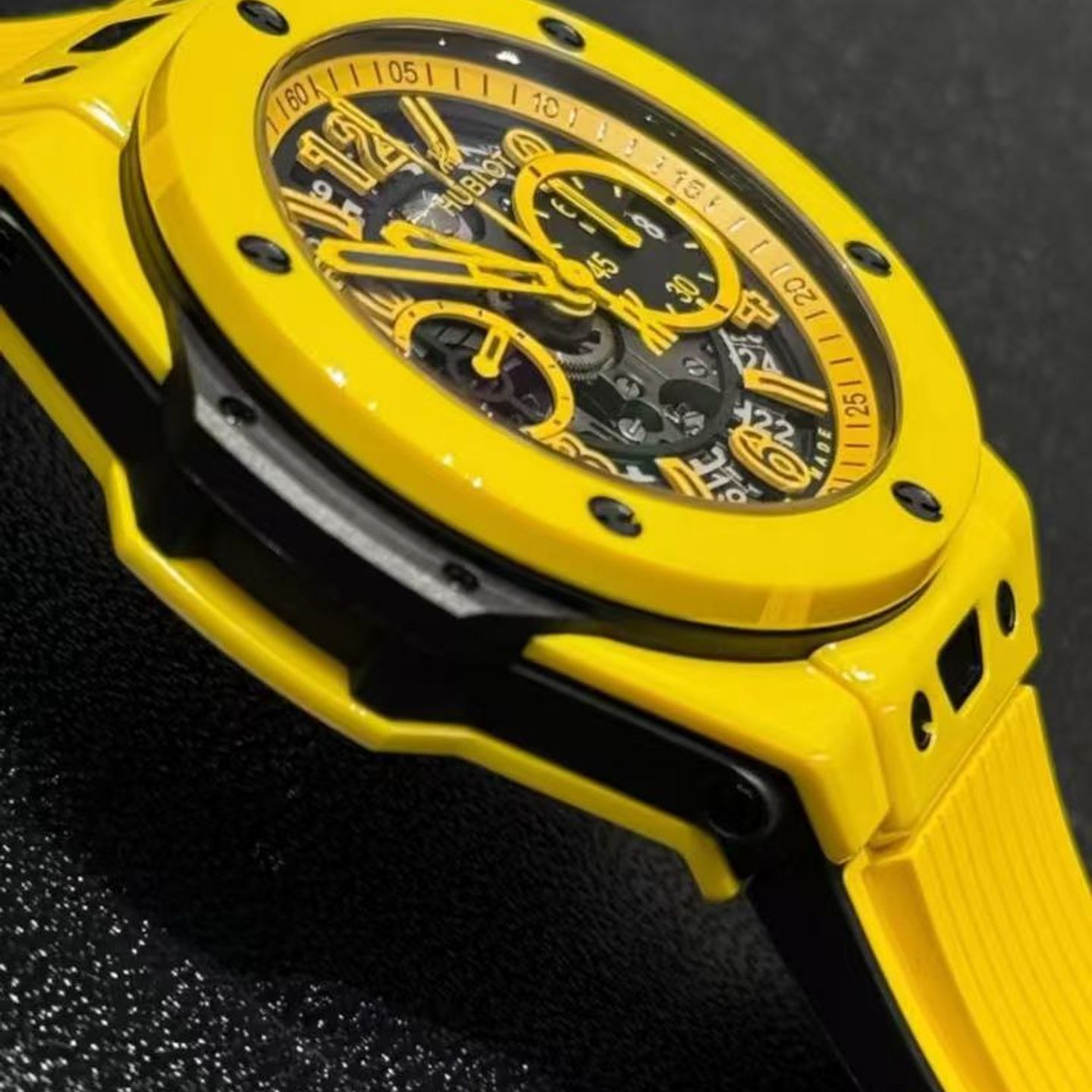 Hublot Big Bang Unico 421.CY.471Y.RX (2025) - Transparent dial 44 mm Unknown case (3/6)